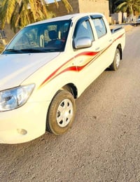 بيكب هايلوكس • ٢٠٠٧ • رقم قادسيه