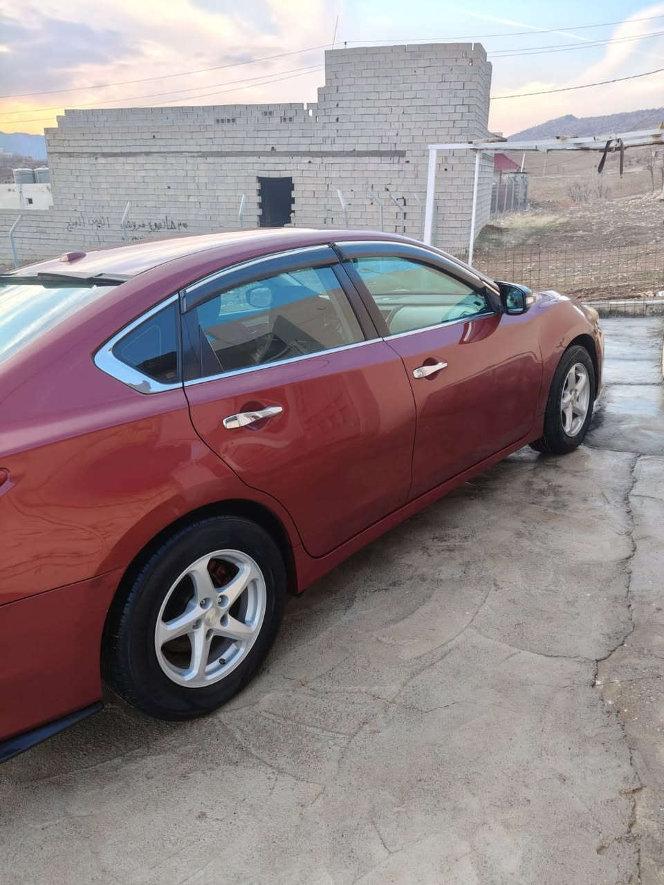 السلام عليكم
للبيع نيسان التيما موديل 2016

رقم اربيل وهزه 

مكينه وكير وتبريد كله بشرط وين ماتريد افحص محرك 3500 المرغوب 6 سلندر

مواصفات SL فول اعلى فئة

بصمه

كشنات هيتر+جلد+كهربائي

داخل اصفر ملكى

تبريد قطعتين

ثلاثه كير سبورت

تخم تايرات جدد

وبعد بيها مواصفات

سيارا بيها بونيت+جاملغ امامي 

مكان السياره / اربيل _ شقلاوه 

السعر /// 105$ 

رقم الهاتف // *********** متواجد واتساب
