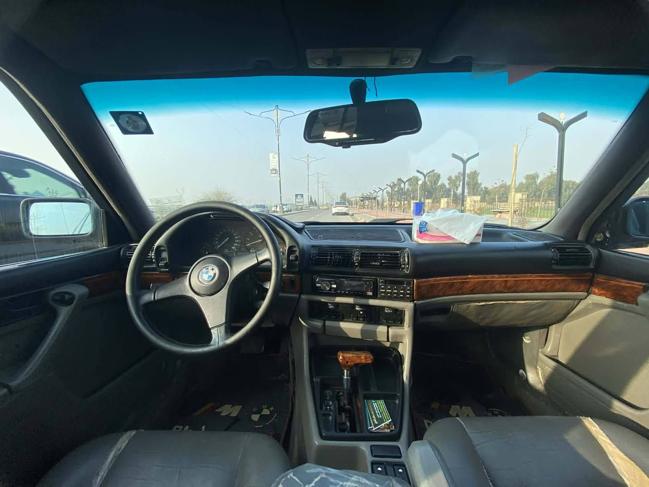 BMW 735اصل
موديل1990
مكينة وكير شرط
 سنوية جديدة 2031
طخم تاير جديد 
مصبوغة عام للجمالية 
بدون حادث 

السعر 50 وبيها مجال

للاستفسار
 ***********
***********
