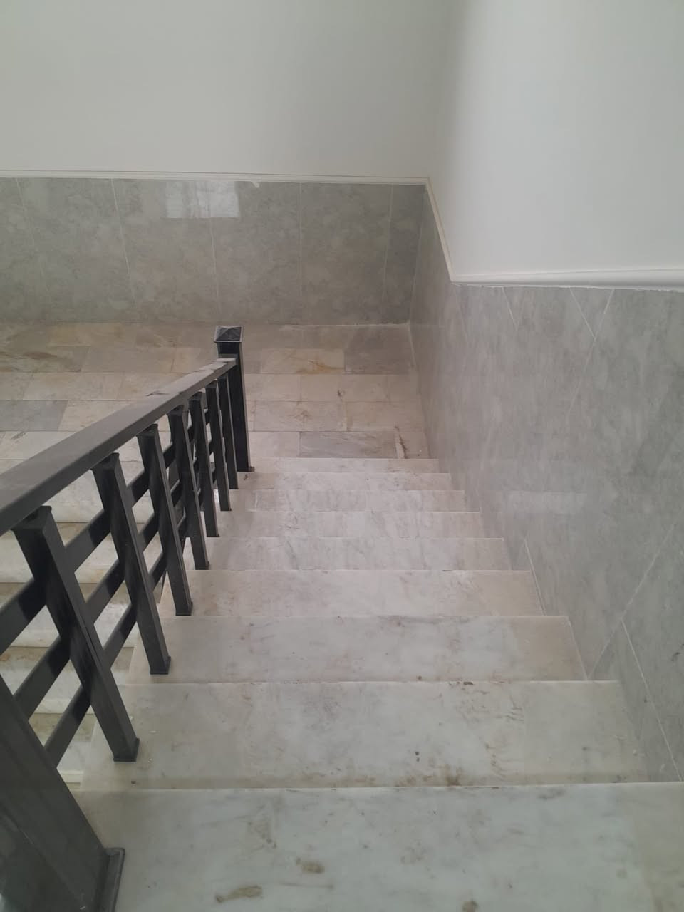 لأول مره بالفلوجه غسل ابيوت زوالي اتخام اتصل واحنه نجيك
نظافة بيتك تكتمل مع شركه "ديلوكس
أهلنا في الأنبار الكرام.. تعبتوا من التنظيف التقليدي؟ محتاجين لمسة احترافية ترجع أثاثكم وأجهزتكم كأنها جديدة؟
شركة ديلوكس للتنظيف الموقعي تقدم لكم أقوى الخدمات وبأحدث الأجهزة:
​تنظيف تخم: غسيل وتعقيم التخم بمكانه وبأدق التفاصيل.
غسل سبالت: تنظيف وصيانة دورية لضمان أفضل برودة.
مقاعد السيارات: نرجع كراسي سيارتك نظيفة وبدون بقع.
تنظيف المنازل: خدمة خاصة للمنازل بعد البناء (جلي وتنظيف شامل).
جلي الأرضيات: تلميع وجلي الكاشي والمرمر بأفضل المواد.

​نصلكم أينما كنتم بفرعنا في الأنبار، دقة بالمواعيد ونظافة تبيض الوجه!
​للحجز والاستفسار:
مدير الفرع: عبدالله جميلي
***********

​#الأنبار #تنظيف_موقعي #شركة_ديلوكس #نظافة #خدمات_منزلية
