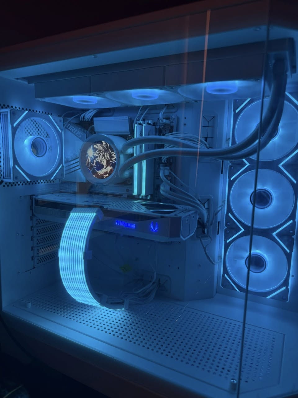 السلام عليكم
تجميعه فقط كيس للبيم
فول وايت
RTX 5070 3fan zotac كارت الشاشه
المذر بورد
aorus z790m ice
المعالج i5 14400f
الرامات ddr5 32
m.2 1t gen4 الهارد
sama مبرد مائي
والكيس
ب كذالك sama حجم كبير وثقيل
بور سبلاي 850
كل القطع براندات محترمه وكراتين موجوده وضمان هم بعد
8 اشهر
مكاني بغداد ***********
السعر مليونين ونص
