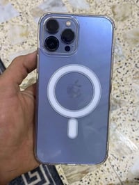 ايفون ١٣ برو ماكس • ٢٥٦ • مغلف