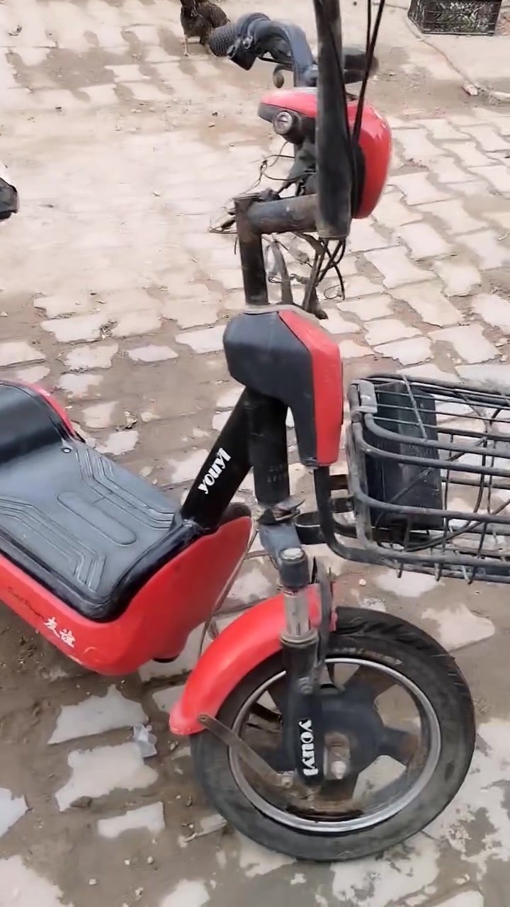 باسكل شحن للبيع بسعر مناسب 100 الف وبي مجال للإستفسار ***********
