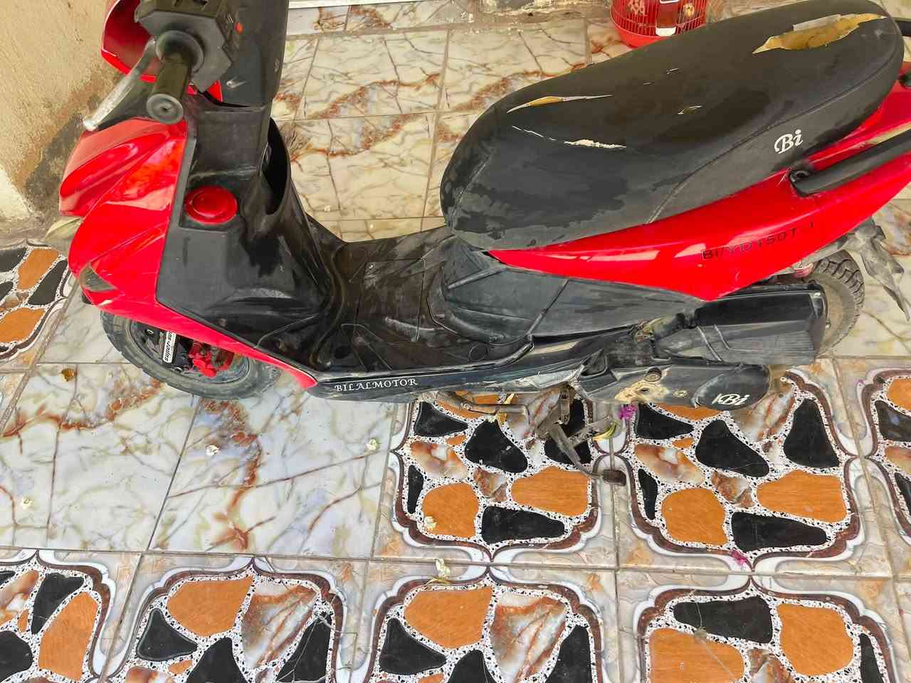 سلام عليكم هاي دراجه سكنس سعره350وبيه مجال الشرايه مكاني كربلاء الوند  الاستفسار على هاذ الرقم***********
