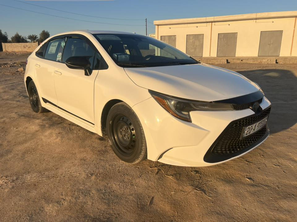 كورلا 20 LE بيها جاملغ خلفي صبغ فقط بدون اي داخل بدون ايرباك سنويه رقم جديد ب اسمي كامله من كلشي م ذب عليها دينار ب 138 و بيها مجال ‭0772 691 7871‬
