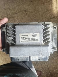 للبيع عقل بيجو بارص 07765526367