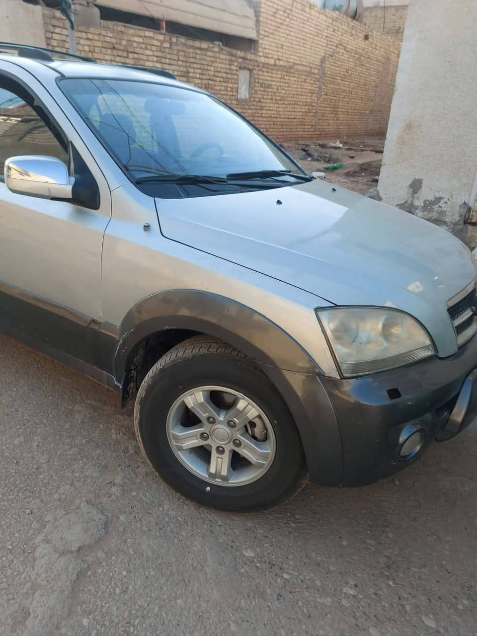 سورنتو موديل 2006 مكينه وكير كفالة ياباني فيفيتي 3000 مكانها ميسان رقمه بصره السعر 73 وبي مجال للاستفسار على الرقم ***********
