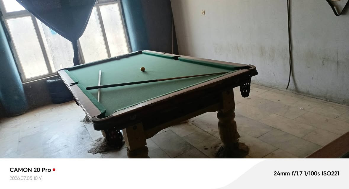 ميز بلياردو فرخ سنوكر عدد ٢
مكاني كوفه عباسيه 
***********
