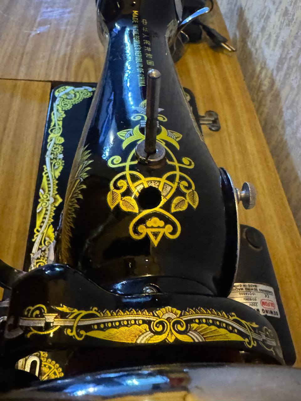 مكينة أم الفراشة تحفة فنية لاصحاب الذوق الرفيع ❤
أم الفراشة💕 مؤسسة قديم اصلي مال الثمانينات 💞
نظافة 99/100🎀
سعر ١٤٠ ألف 🔵
***********
