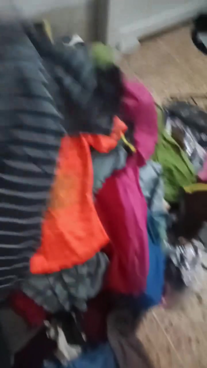 حدود ٥٠٠ قطعه ابيعها شلع ملابس ولادي ورجالي جديد غير مستخدم تصفيه محل سعر القطعه ٧٥٠ قفل


**إذا كنت صاحب هذا الإعلان وتريد حذفه لأي سبب، رجاءا أرسل رسالة إلى الدعم الفني**