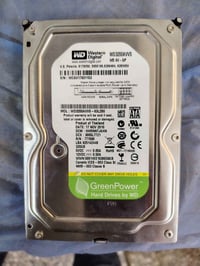 هارد ٣٢٠جيجا • مع توصيل