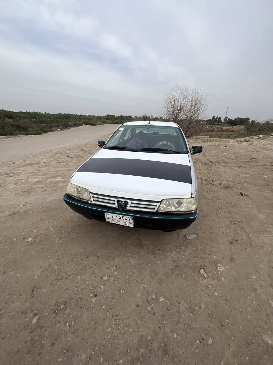سياره نضيفه وجاهزه من كلشي البيع مديل 12سعر26وبيه مجال ***********
