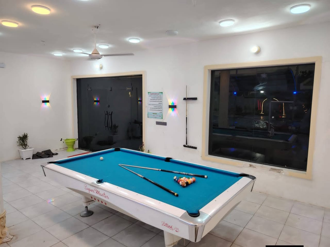 سلام عليكم متوفر مزرعه للايجار بلبوعيثة موثقة بتطبيق اجرلي للحجز ***********
