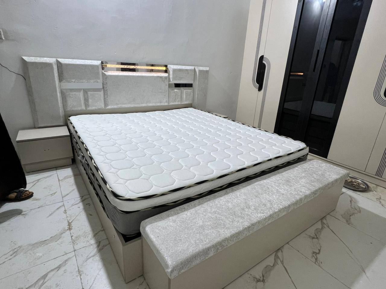 غرفه تركي استعمال شهرين جديده مامستخدمه الاستفسار خاص


**إذا كنت صاحب هذا الإعلان وتريد حذفه لأي سبب، رجاءا أرسل رسالة إلى الدعم الفني**