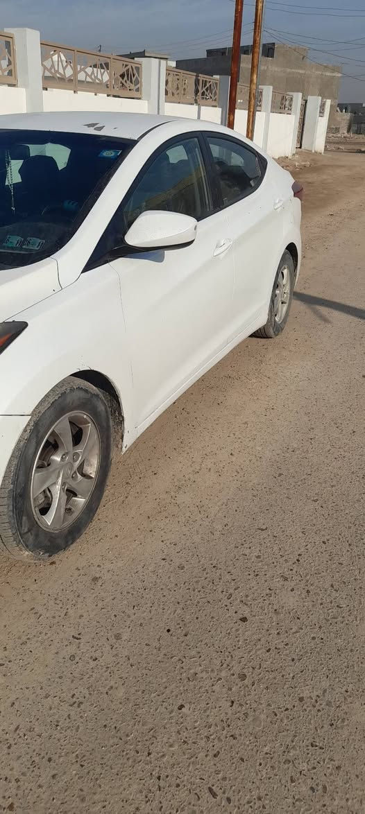 السلام عليكم سياره النترا أمريكي للبيع/م/٢٠١٥/بسمي ضرره دعاميه فقط وبيهه بعض الملاحظات تبريد تتفئه بحاله جيده المكينه والكير بحاله جيده تخم تاير باتري جديد لصدر /٥٠%/ السعر/ ١٢٠/ رقم الهاتف/***********/
