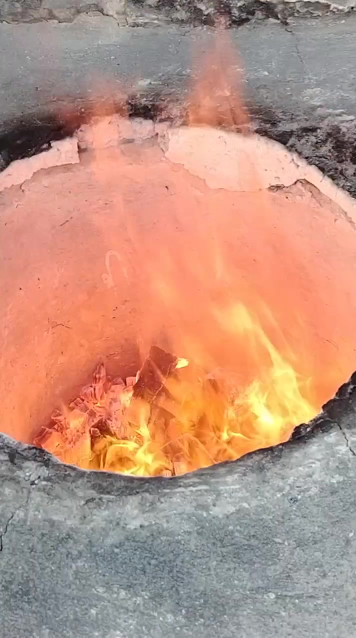 نبدا  بصلاة  على  النبي  اللهم  صلي  وسلم  وبارك  عليه 
رجعنالكم  من  جديد مندي  لحم  مندي  دجاج  طبخ 
استلام مناسبات   طبخ
الحجز  اللغد  من  الصبح  وبعد  الحجز  بساعتين  ونص  يكمل  الطلب 
الحجز  للعشاء  من  العصر وبعد  الحجز  بساعتين  ونص  يكمل  الطلب
للحجز  عرقم ***********
يوجد  خدمة  توصيل
