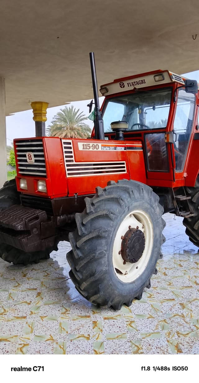 سلام عليكم ورحمة الله
مكينه 115 جديده ومحفوضه للبيع للاستفسار خاص 
السعر47 وبيها مجال
 ***********
 ***********
