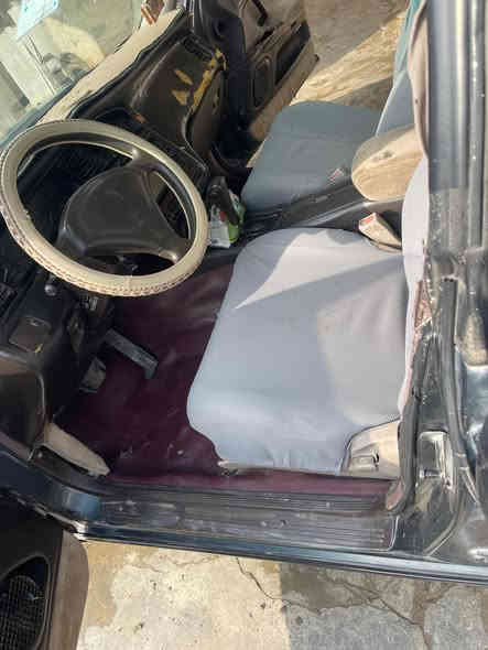 السلام عليكم ورحمه الله وبركاته
سيارة بطه متصل للبيع... گير ومحرك شرط.
اللون زيتوني..ما مكصوصه الرقم انگليزي ..السنويه عضم عاج تنتهي سنه 35.. السعر ٤٥ وبيه مجال.. العنوان بيجي/البعيجي
الاستفسار الاتصال على الرقم ***********
