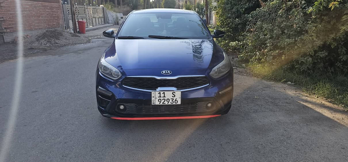 فورتي للبيع موديل 2020 GT.Line
فول مواصفات حادث بسيط موجوده الصور بل منشور البقي مكفول شرط الفحص 
بسمي شرط التحويل 
ماشيه ٥٨ الف بس 
سياره جيده جدا من داخل او خارج ماتحتاج مصرف ولا دينار بشرط 
السعر ١٤٠ بيه مجال عمله فقط 
مكاني بغداد. 
***********
