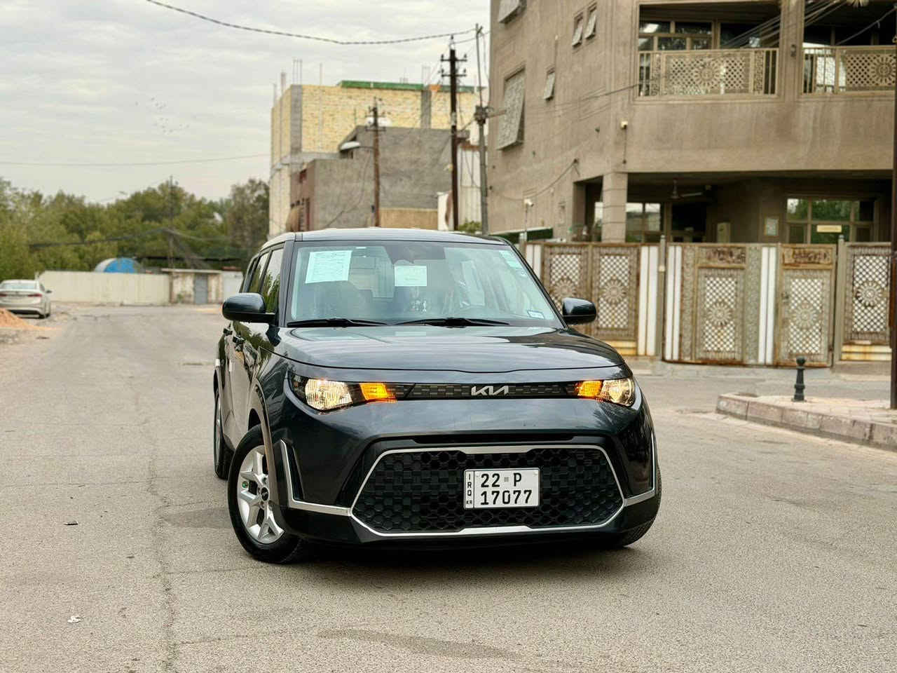 السلام عليكم ‭0775 626 1796‬
كيا سول مواصفات S الشكل الجديد موديل 2024 لون نفطي ماشيه 26 الف وارد امريكي🇺🇸 ضرر واضح بل منشور جاملغ صبغ وحافه الباب تعديل بارد فقط ( بدوون اي دواخل لغد شاصي راديترات تبريد كله بلادي )فقط هذا الضرر باقي السياره مكفوله من الصبغ والتبديل والبارد 
((  ايرباك برده فقط جميع الايرباكات سليمه 🤗)) 
محرك كير حداديه كهربائيات تبريد كله بلادي اي نقص ماكو ( حجر بيئه ورادارات بلاديه يعني اي عطل ماكو واي كلوب ممشتغل بل دشبول )
ابيع على الفحص وين يعجبك افحص😇
رقم اربيل رقم وهزه وسنويه كله جديده لحد 2031 تريد وكاله او تحويل موجود
محرك 2000 Doch دوش المرغوب 
كامره دوراه 📷
شاشة لمس نفكيشن 📲Wi_Fi/ Gps/  تدعم نظام Android Auto +Car play 
رادارات جانبيه تحديد النقطه العمياء ⚠️
رادار خلفي تنبيه عند الرجوع‼️
رادار امامي ❗️❌
تحديد مسار/ سياقه ذاتيه 
اوتو بريك /توقف ذاتي عند الاقتراب ⛔️
‏‎فول تحكم ستيرن
كروز مثبت سرعه 
دشبول العداد الكتروني 📟
وضعيات قيادة-Sport-Normal
‏‎ نظام ABS/مانع انزلاق
شاشه ظبط بل دشبول 
منافذ Usp / 12v
‏‎ حساس اطارات
‏‎ویل کب  کروم 🛞
السياره جاهزه وجديده جداً بدون نواقص دينار متصرف عليها للبيع رايدها 169 
رقمي ‭0775 626 1796 بغداد, العراق
