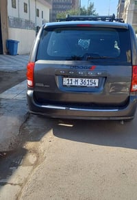 سيارة دوج كرفان موديل 2016 سيارة جاهزة رقم بغداد باسمي سنويه 2029تبريد...