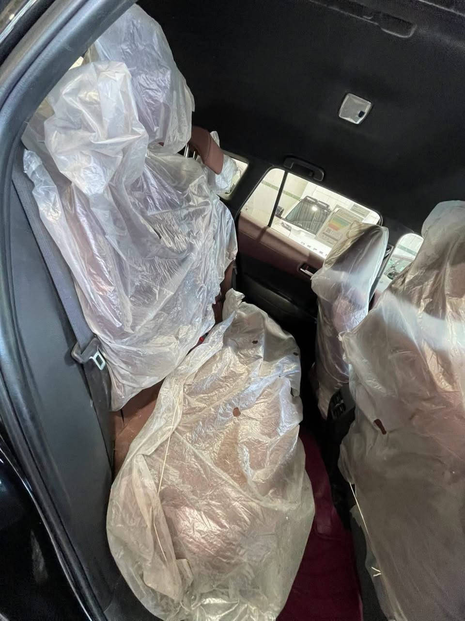 السلام عليكم
كورلا كروز 2024 رقم بغداد ماشيه 8000فقط وكالة المهند خليجي مو صيني داخل لونين دشبول وشاشه لغة عربيه اصلي سياره جديده جدا اخت الزيرو فول مواصفات عدا الفتحة فول تحكم استيرن تبريد خلفي اتو هولد بصمات اثنين استلام شركة لاستفسار الاتصال وات ساب فقط ***********
