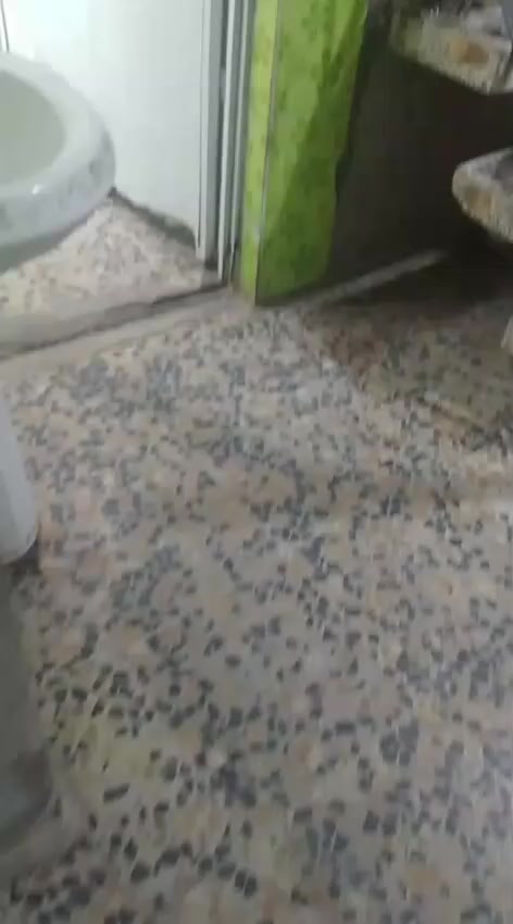 السلام عليكم نصف قطعه للبيع قطاع ٢٦ سعر ٩٠ وبيه مجال استفسار الاتصال على الرقم***********
