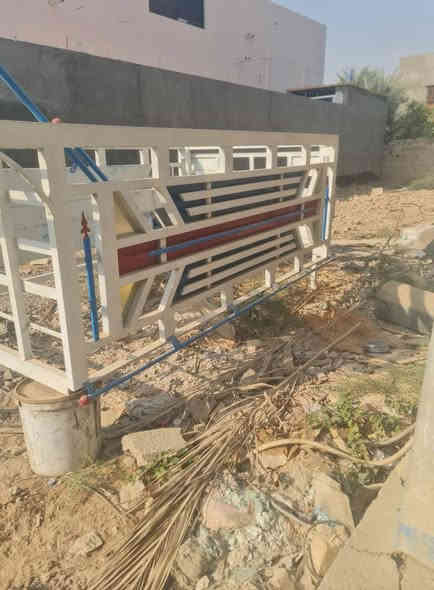 سلام عليكم محجر كيا نثيه للبيع ستخدم قليل العنوان ديالى خان بني سعد السعر ٣٧٥ للستفسار  الرقم  ***********
