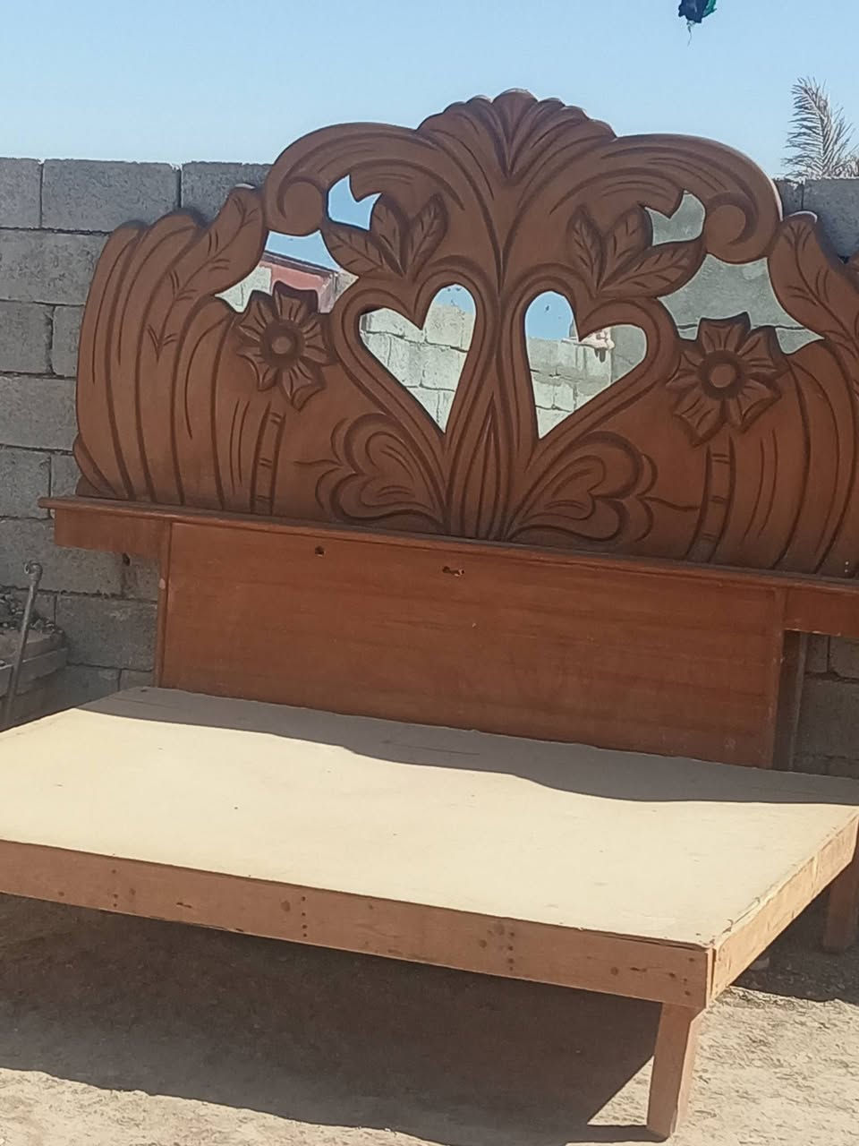 السلام عليكم البيع جربايه كامله هيه وملحقاتها مثل بل صوره + دشك سعر خاص مكان رفاعي


**إذا كنت صاحب هذا الإعلان وتريد حذفه لأي سبب، رجاءا أرسل رسالة إلى الدعم الفني**