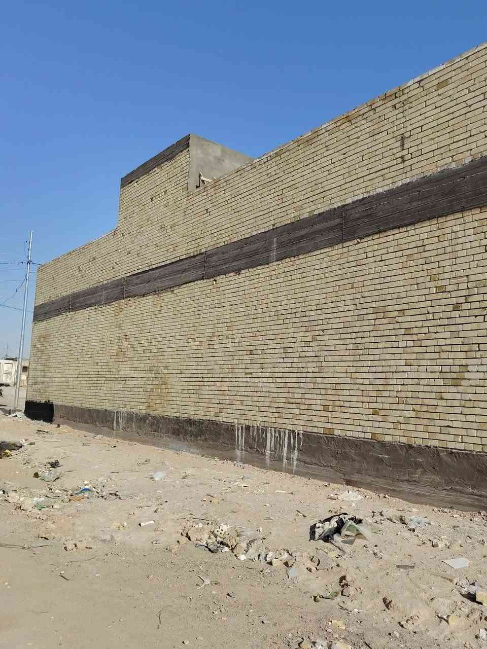 السلام عليكم دار للبيع حي النداء100متر تحتوي عله غرفه صاله مطبغ حمام دخلي وخارجي استقبال؛  صاله فوك قياس 4+5 متر  حي النداء منطقه55 خلف اسواق السمكه طابو صرف بسمي
خلف شارع 60 بناء جديد درجه اؤلى مال جناي.. رقم الدار 55670 انتصال وستفسار اكثر.  ***********
