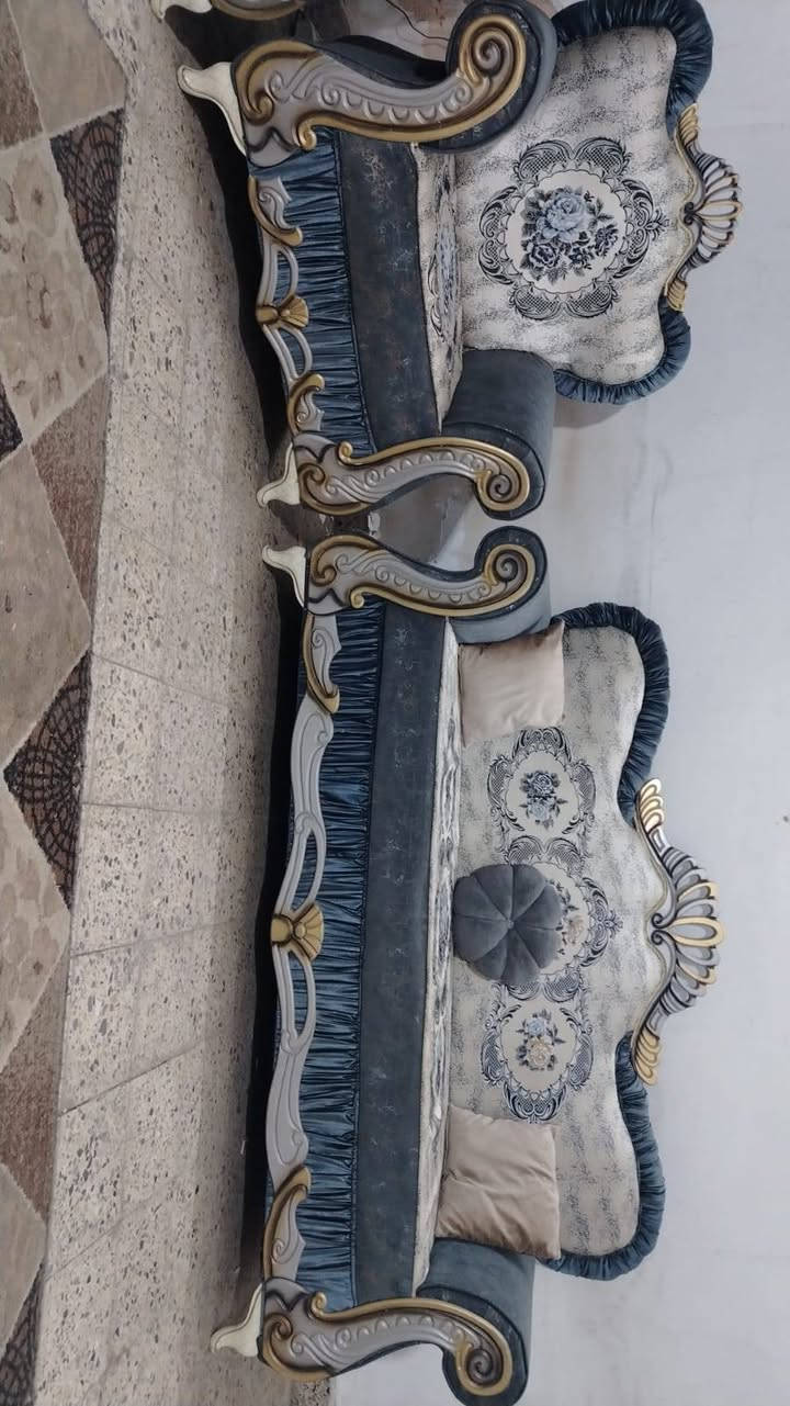 تخم 10مقاعد 💺اخو الجديد تزكام بلوك اسود تفحص وتاخذ اي ضرر مابي سعرة 400وبي مجال ***********واتساب
