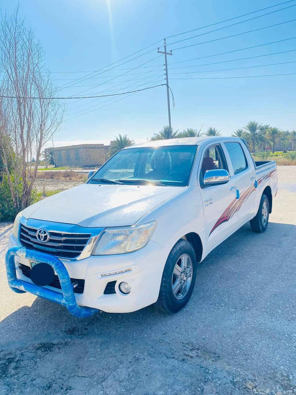 السلام عليكم.
هايلوكس 2014 كويتي الساير. للبيع او مراوس حسب القناعه. كير عادي. رقم واسط مداور ثاني يوم. 
مكفوله ماعده شبرين بارد جوه البك لايت.السياره نضيفه   حداديه جديده تخم تاير تبريد تتفئه. ماعايزه برغي. السعر 195 وبيه مجال. مكاني السماوه المركز. 
للاستفسار 👇🏼
*********** السماوا, المثنى
