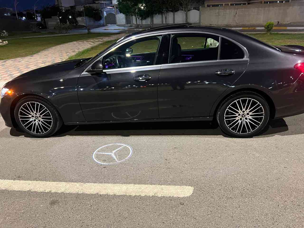 سلام عليكم مرسيدس موديل ٢٠٢٣ ماشيه١١ فول مواصفات بانوراما السياره بيها بس بنيد مبدل تصليح درجه اولى مصلحه رقمها كاتي مكانها كركوك للبيع  او للمراوس للتواصل

+964 770 891 0085

0774 456 4373
