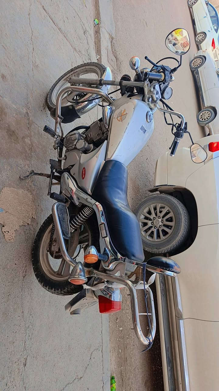 موطور دايلم للبيع السعر 750 وبي مجال *********** مكاني بلد
