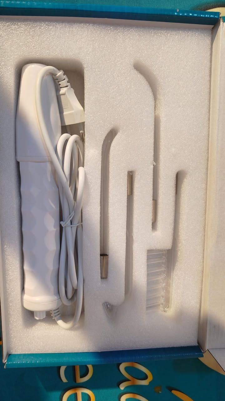 ليزر لازالة التجاعيد وحبوب الشباب وينشط الدورة الدموية وهواي امور 
جديد ممستعمل اخر قطعتين باقي


**إذا كنت صاحب هذا الإعلان وتريد حذفه لأي سبب، رجاءا أرسل رسالة إلى الدعم الفني**