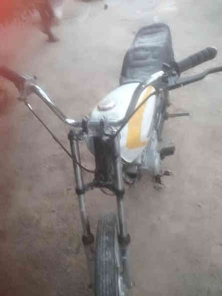 دراجة نضيفة شلعة معدل مكينة ناعمة سعر 200 مكاني كربلة كنطرت سلام تصل ***********
***********
