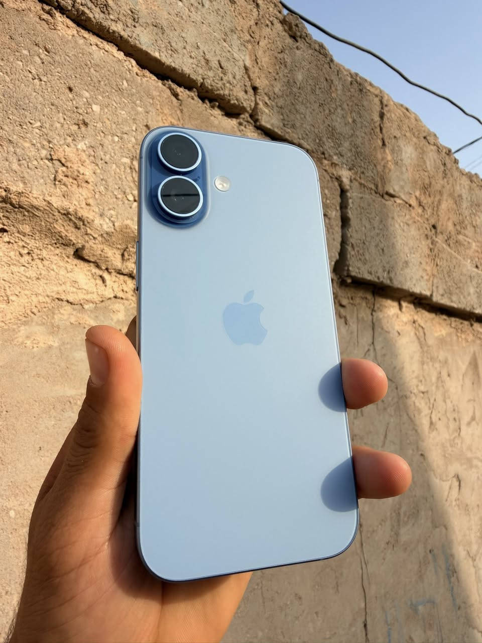 سلام عليكم شباب ايفون 17  لون blue مميز
دبل شريحة جهاز كارتون سعره مليون و285 ذاكره 256 
مكان نجف قضاء لمناذره ***********
