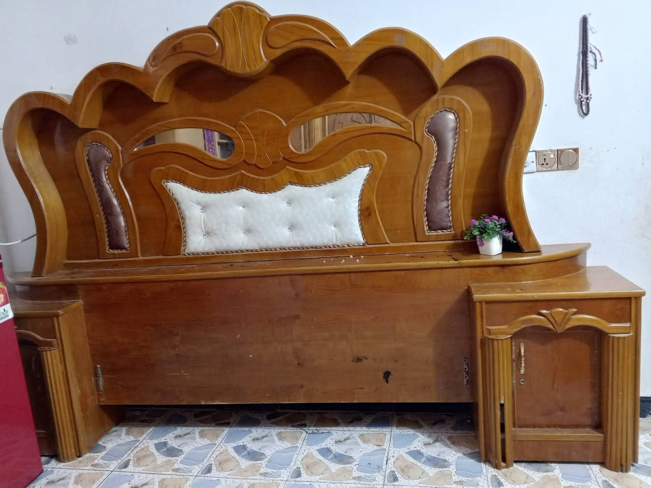 للبيع


**إذا كنت صاحب هذا الإعلان وتريد حذفه لأي سبب، رجاءا أرسل رسالة إلى الدعم الفني**