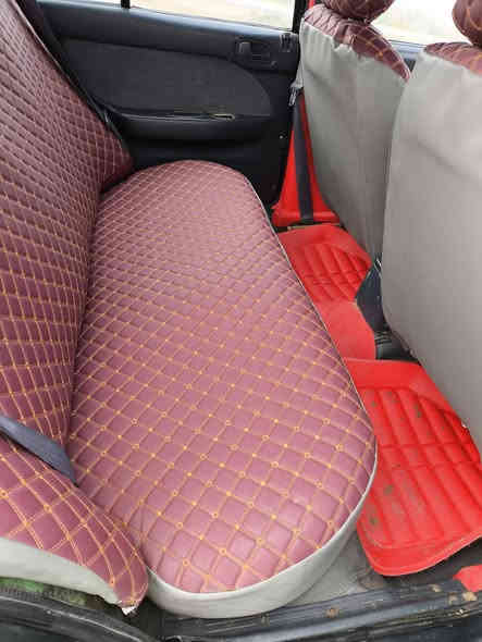 السلام عليكم 
كيا سيفيا للبيع موديل 94 سنويه ل 29 مكفولة عام مصبوغة عام إجمالية رقم انكليزي تحويل ثاني يوم سيارة نضيفة لجناية ،،رقم الهاتف *********** والشراي يدلل
