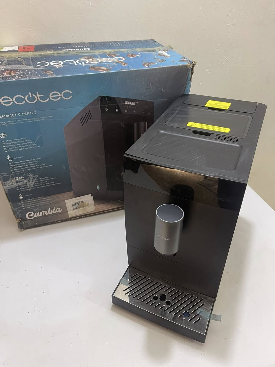 تتوفر مكينة قهوة سيكوتيك اسبانية الصنع جديدة ظمان اسبوع***********
