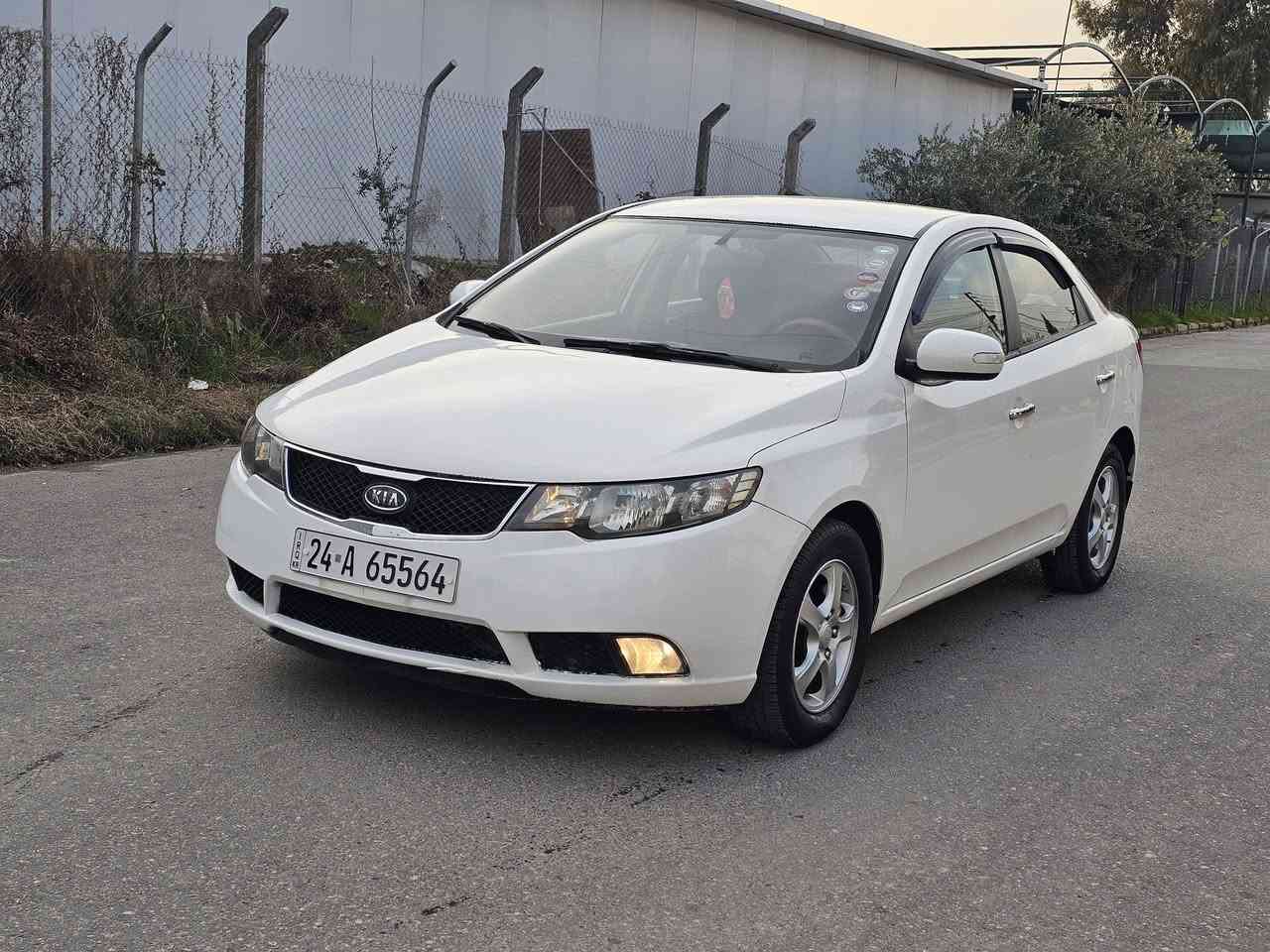 للبيع 
سعر بلاش 88
كيا سيراتو موديل 2010 كوري 
محرك وكير شرط 
محرك بي اثر نفخ 
رقم دهوك الجديد سنويه لغاية 2030 بسمي شرط التحويل 
كابون فيزه كارت 
شاشه وكامره وتحكمات وحساسات خلفيه وأشاير بلمري ومري كهرب 
🚫صبغ بوند وجاملغ امامي وداير خلفي وبيها تعديل بارد بداية السقف🚫
السياره جاهزه من طخم وتايرات
والسياره عتنباع بحك عام الشراي يتصل  
عنوان السياره موصل حي المحاربين 
***********
***********
