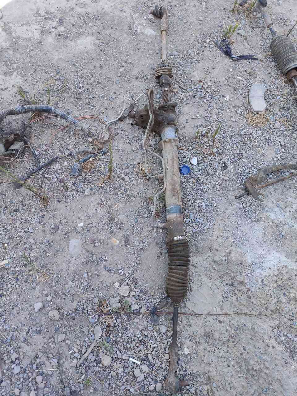 سلام عليكم غراض سني 91 كير مال كصه وسلف ومشطين وديلكو وضفيره واتربب وباور وهاي الغراض الباقيه كلهن 300الف 
رقم اتصال ***********

