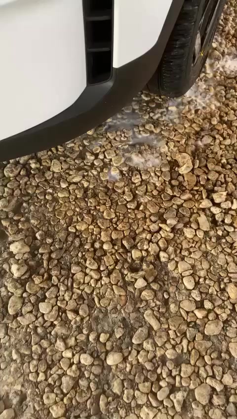 كيا توليرايد2023 EX

مرقمه بغداد ترقيم جديد باسمي

الموديل :2023

ماشيه  39 اللون ابيض وداخل ابيض 

 المحرك :6  سلندر 3800

 السياره  بيها بنيد مبدل بدون دواخل

الايرباك بلادي 

المواصفات
 : فتحة -
 رادار امامي
- تشغيل عن بعد
 - مرايات شفط
- اشاير بالمرايا
- ويل كب حجم 20
- حساسات خلفية
- كشنات جلد  
 - لايت امامي خلفي LED
- تدفئة تبريد بالكشنات
- شحن لاسلكي - :
عنواني بابل سياحي 
***********
