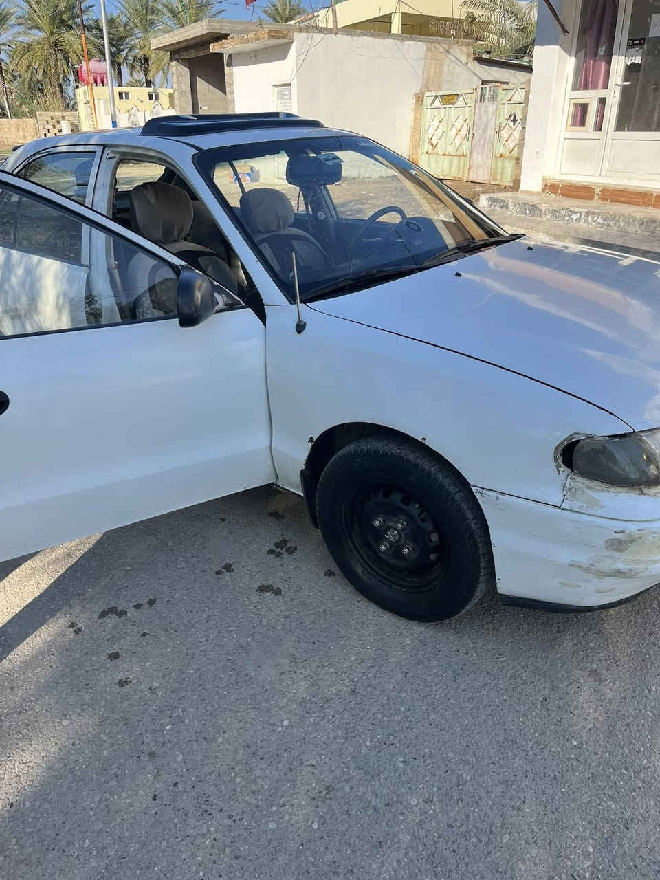 سلام عليكم للبيع اكسنت ١٩٩٥
جهازه مجهزة وشرط التحويل 
سنويه لل٢٩ تنتهي 
السعر ٢٥وبيه مجال 
رقم ديالى 
للاستفسار عل رقم
الاسيا ***********
الاثير ***********
مكان السيارة ديالى ناحيه سلام عنبكيه
