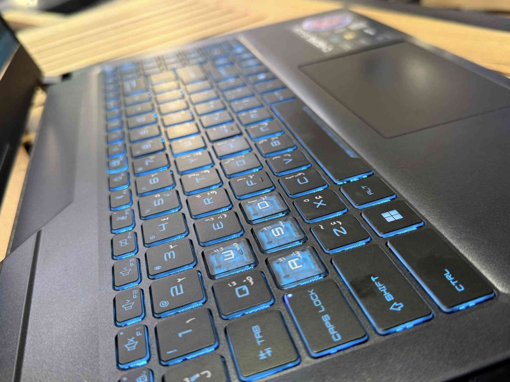 أقوى مواصفات بأقل سعر 925الف
MSI Cyborg 14 A13VF-018US, Intel Core i7-13620H, RAM 16GB, SSD 512GB, NVIDIA RTX 4060 8GB, 15 inch WUXGA IPS 144Hz,
***********
