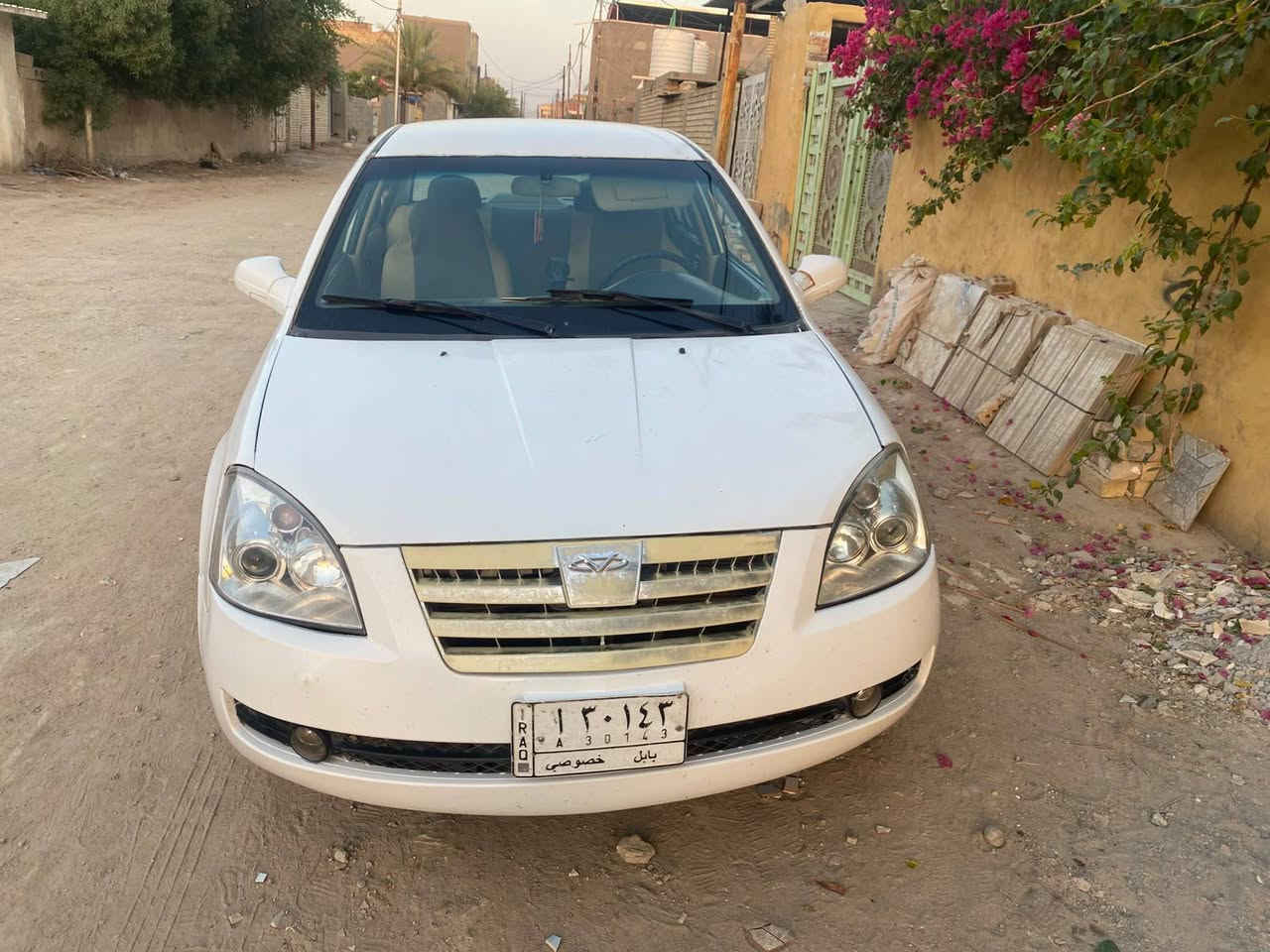 اسلام عليكم شيري اي فايف محور كير ومكينه كورله تخم تاير سنويه صاقطه صار سنتين  السياره بسمي السعر ٣٥بيه مجال مكان واسط طريق بغداد بسمايه  ***********
