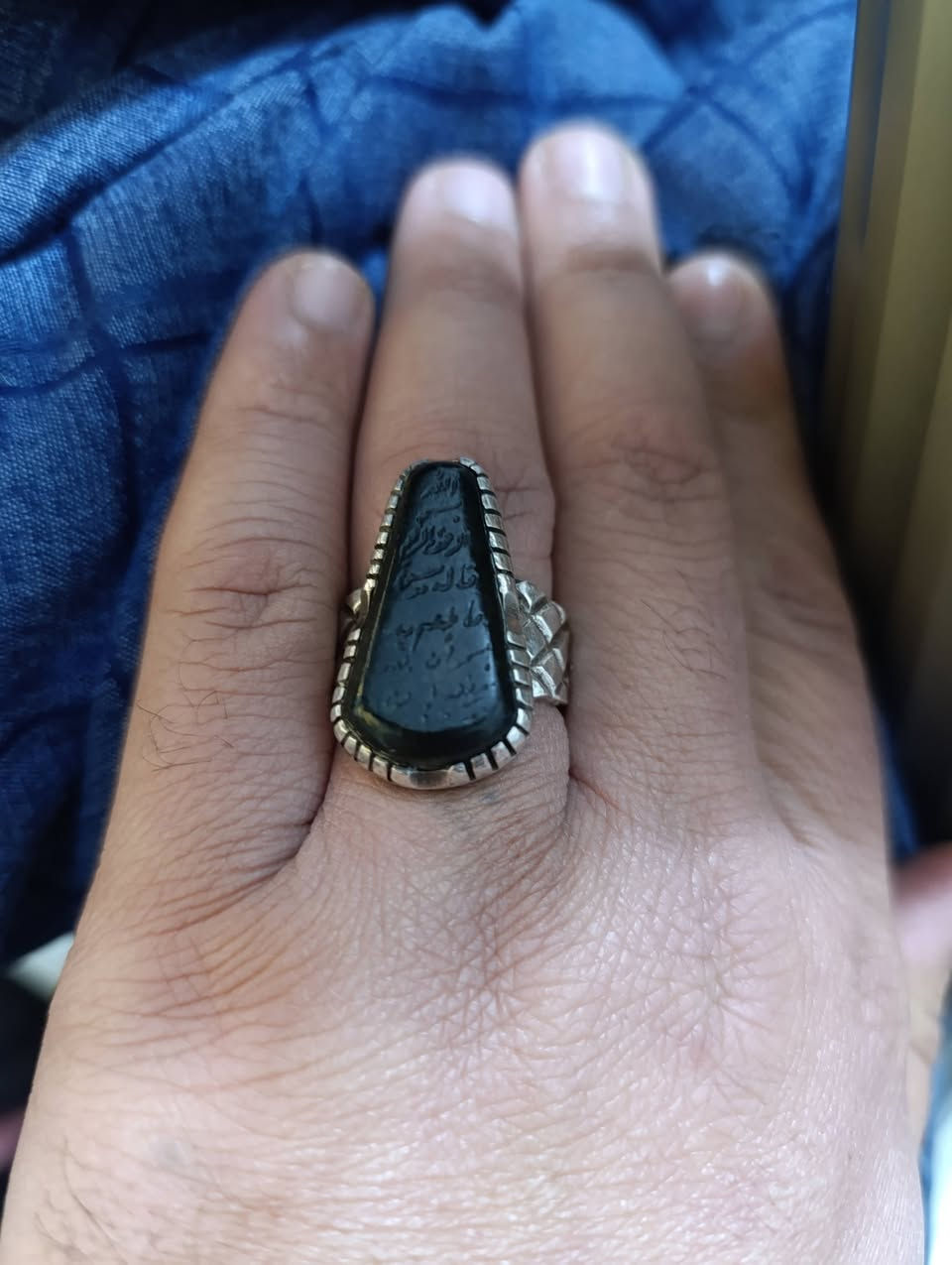 السلام عليكم جمعه مباركه صباح الخير ع جميع     عباس اباد قديم صياغه يدويه الي يريده يتصل *********** ابو ورود الحسيني
