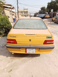 بيجو لميس سياره خير من الله سعر 30 وبيه مجال بسيط مكاني بغداد 07773100...