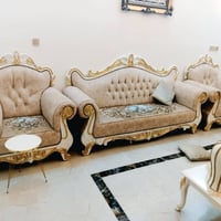تخم • جديدة • صوفا
