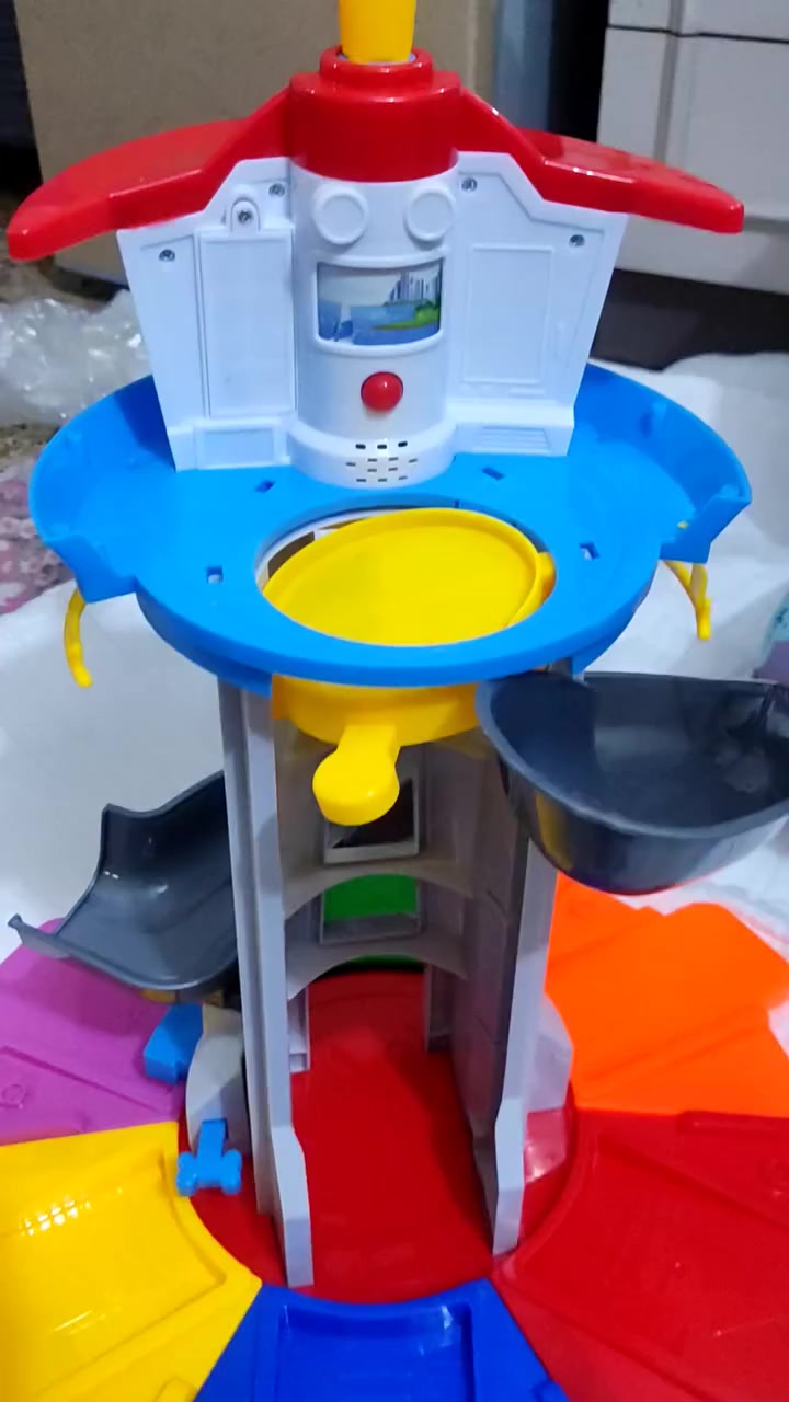 لعبة طلعتلي بالامزون  حجم كبير ودواره 
سعر ١٠ شامل التوصيل


**إذا كنت صاحب هذا الإعلان وتريد حذفه لأي سبب، رجاءا أرسل رسالة إلى الدعم الفني**